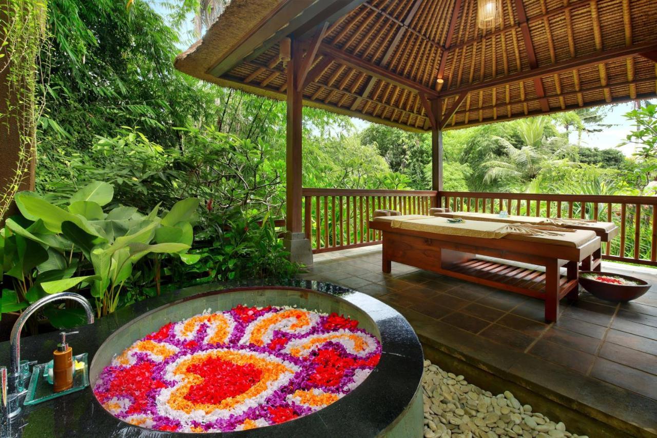 Ubud Nyuh Bali Resort & Spa Екстер'єр фото A spa in Bali, Indonesia
